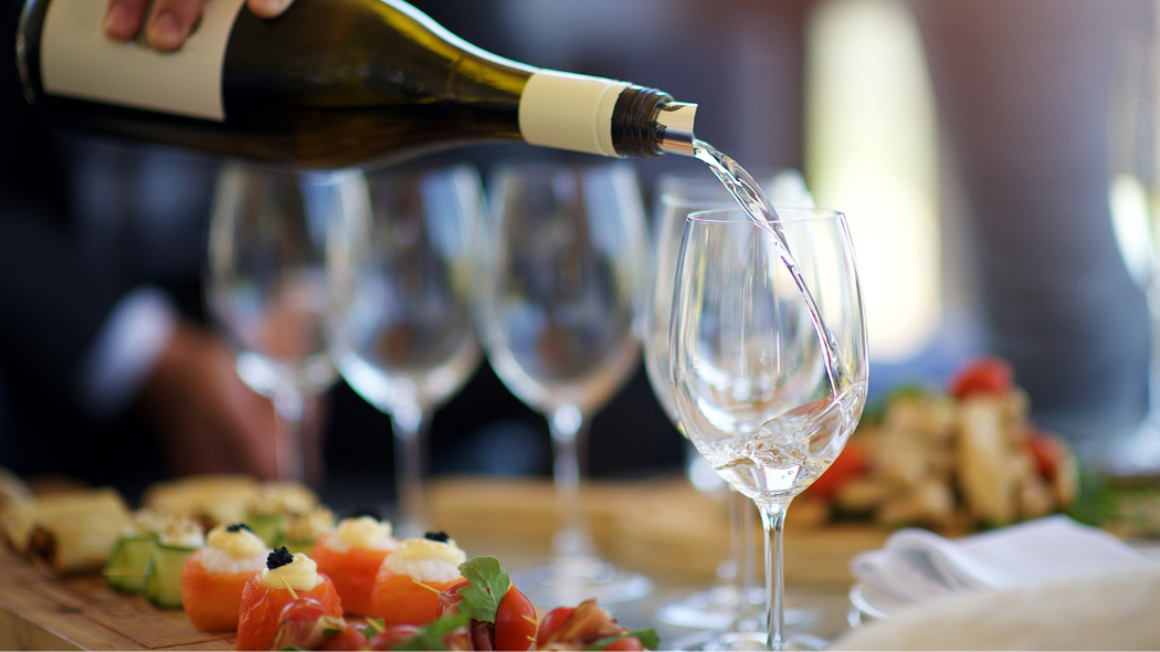 5 Types of White Wine and their Food Pairings